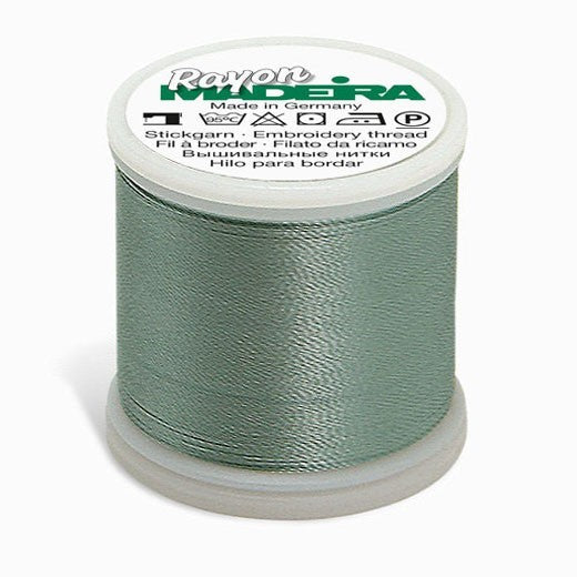 Madeira Classic 40 1047 Pale Green 200m Reels