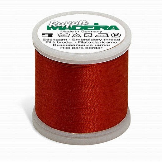 Madeira Classic 40 1221 Paprika 200m Reels