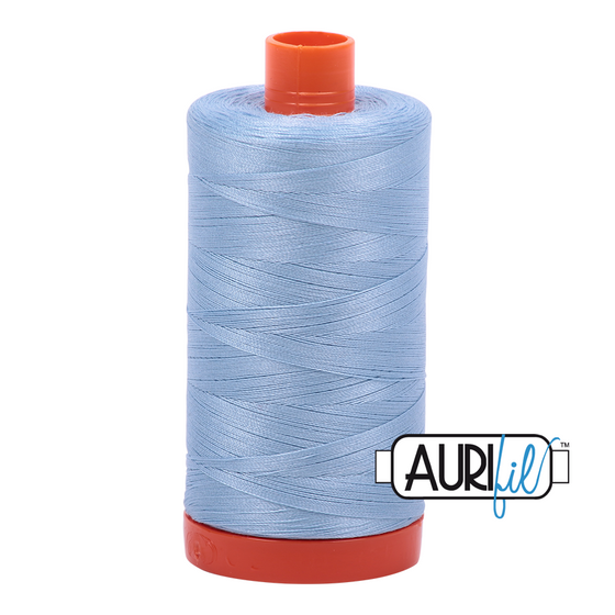 Aurifil 50 2715 Robins Egg Large Spool 1300m