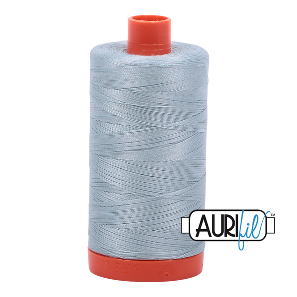 Aurifil 50 2847 Bright Grey Blue Large Spool 1300m