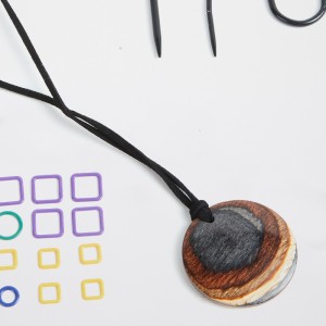 Magnetic Knitters Necklace